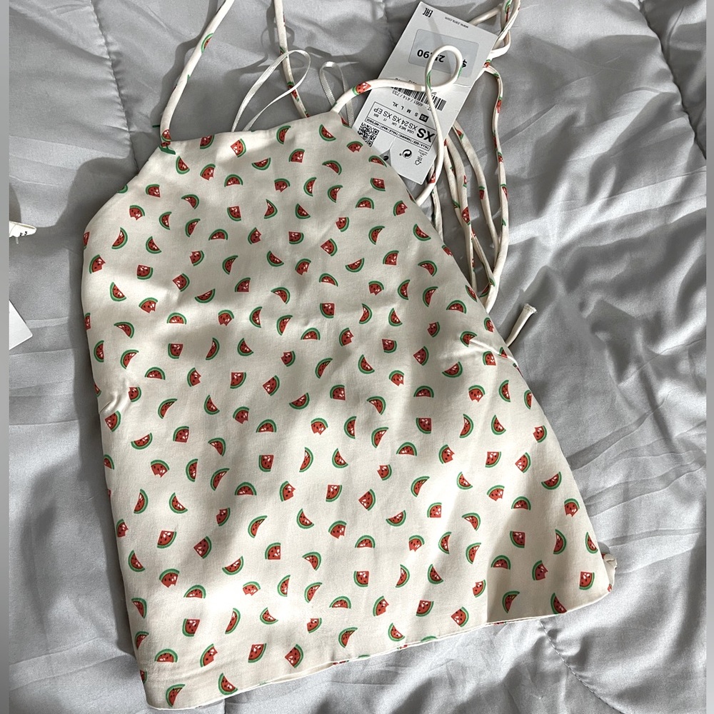 NWT Zara top. Watermelon design. tied cross cross back.